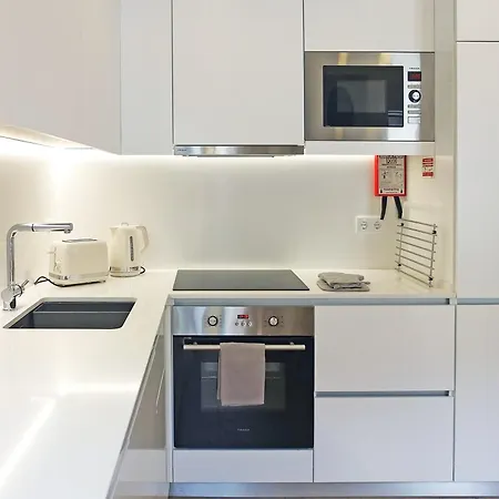 Brand New Estrela Stylish Flat Apartment