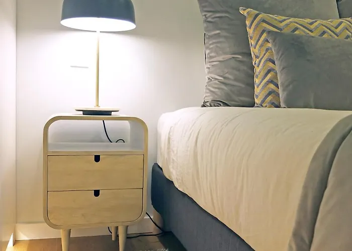 Brand New Estrela Stylish Flat Lisbon