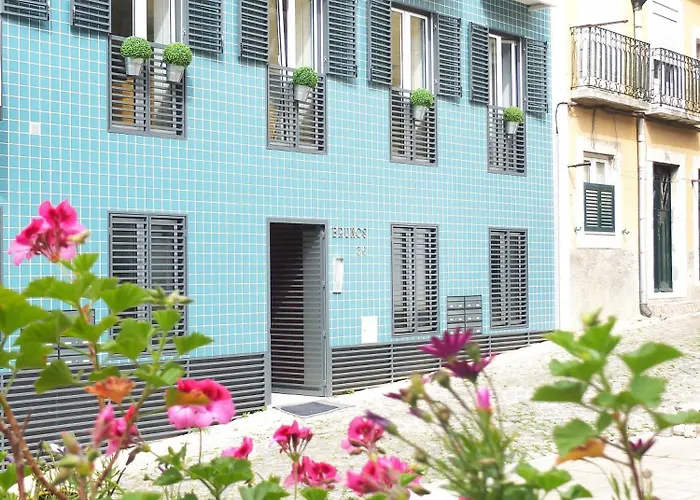 Brand New Estrela Stylish Flat *